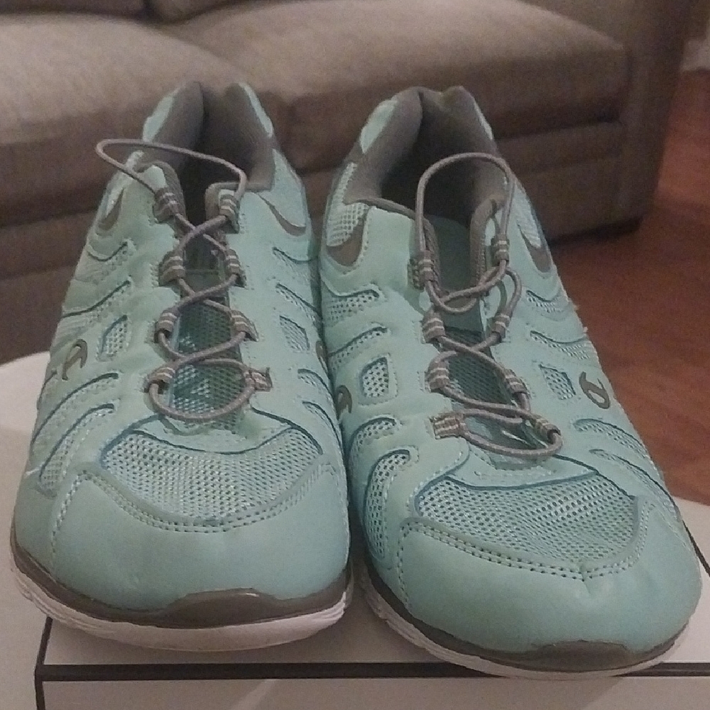 Women's Mint Green Sneakers